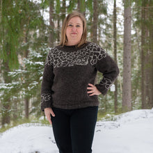 Load image into Gallery viewer, Knitting pattern – Linnansaari wool sweater