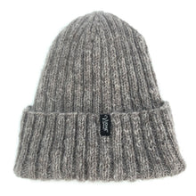 Load image into Gallery viewer, Hand-knitted wool beanie, several colours