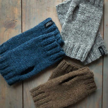 Load image into Gallery viewer, Woolen wrist warmers, several colours